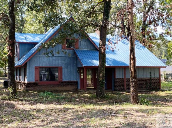 321 County Road 3111, De Kalb, TX 75559