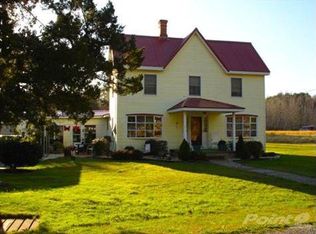 8220 Shad Landing Rd, Sanford, VA 23426