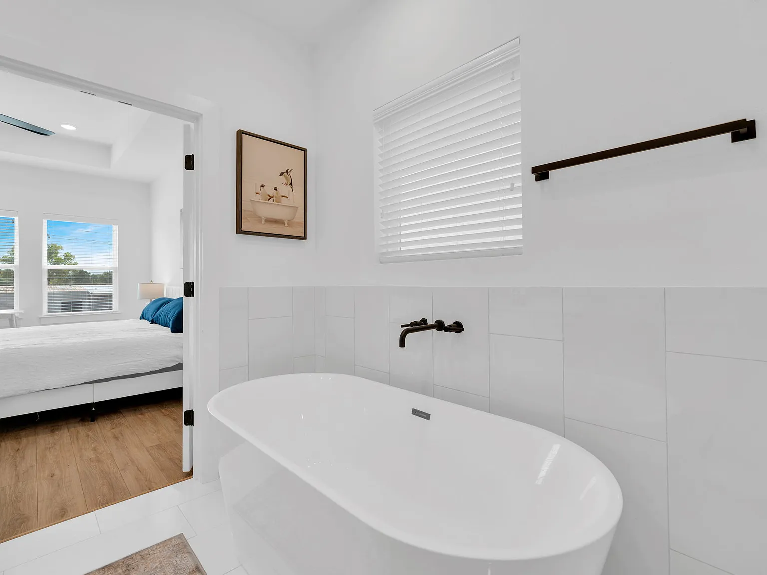 5 bed, 2698 sqft, $1,150 — Photo 1