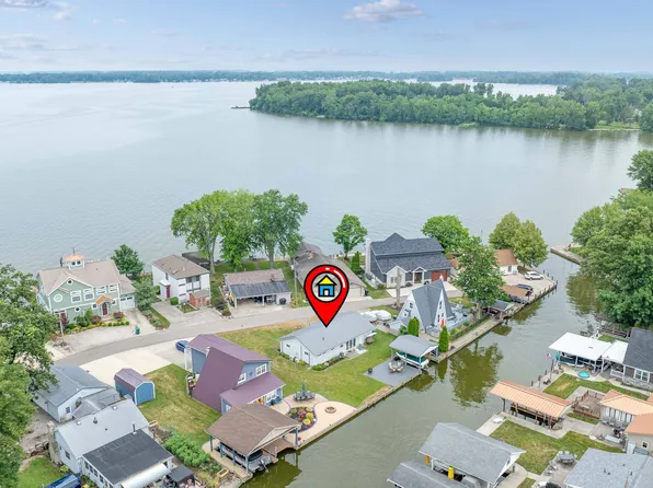9194 Lake Ave, Huntsville, OH 43324