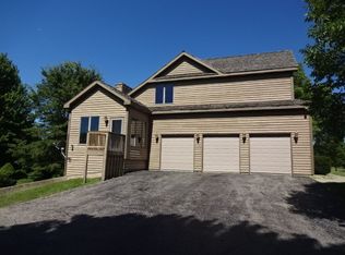 8411 Appaloosa Ln, Spring Grove, IL 60081