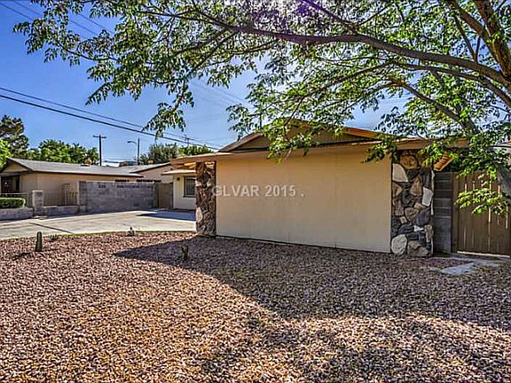 5th image of 2113 Jeanne Dr