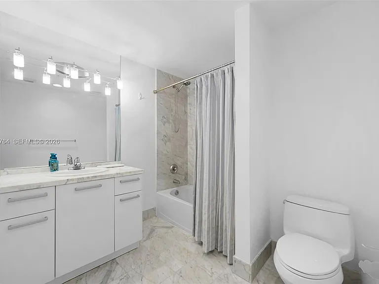 253 NE 2nd St #231 — Photo 12