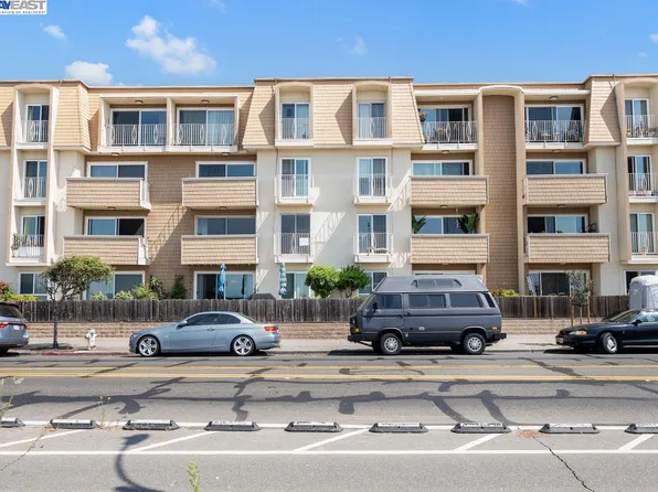 1001 Shoreline Dr APT 206, Alameda, CA 94501