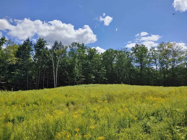 106.1 Lang Road, Deerfield, NH 03037