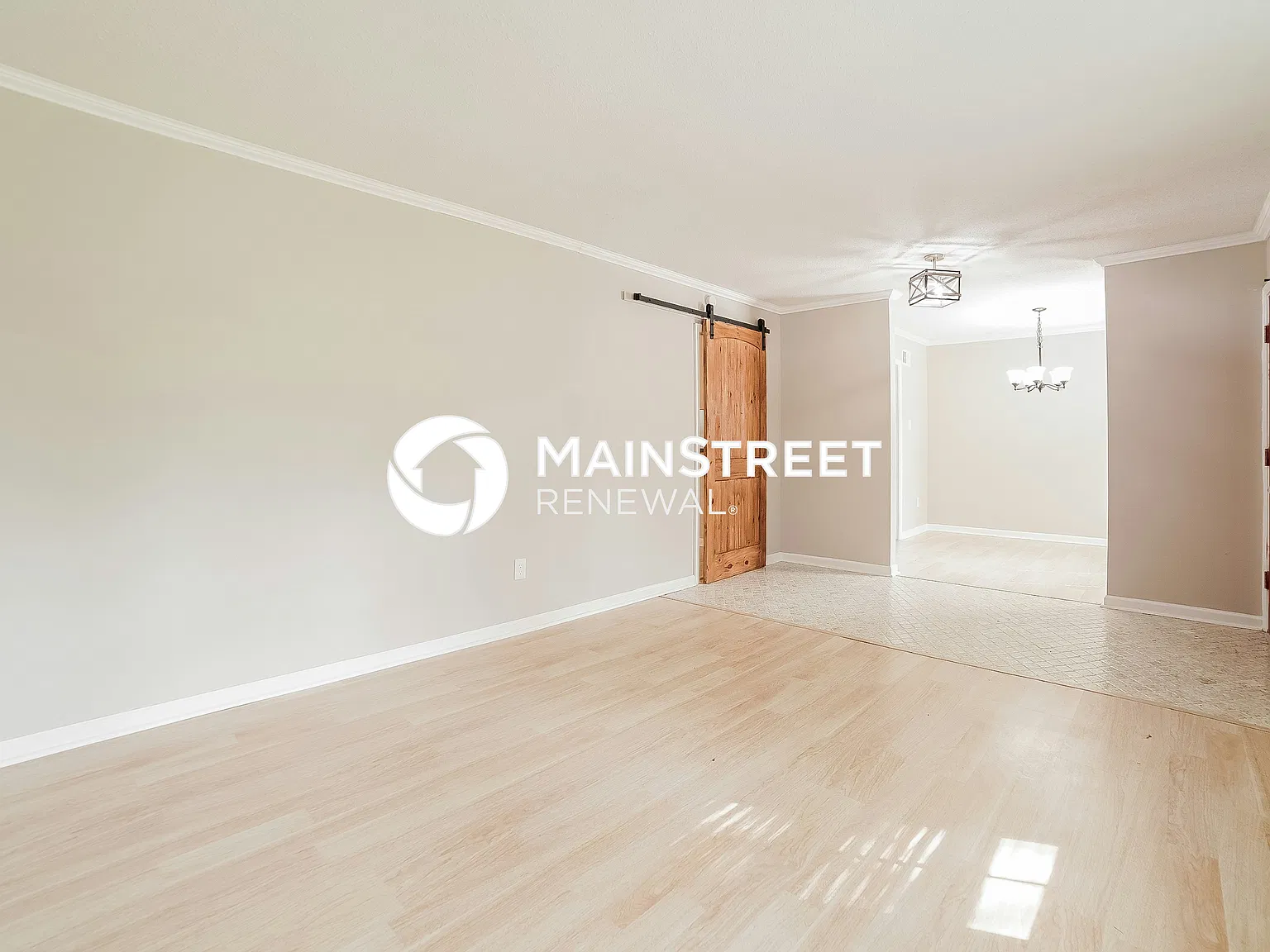 3646 King George Cv — Photo 3