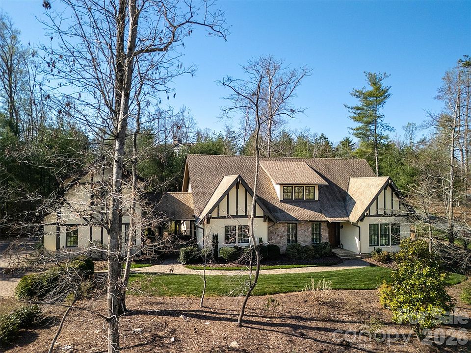 1st image of 75 Chauncey Cir