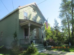 4 Spring St, Hudson, NY 12534