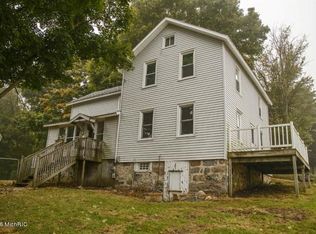 2184 108th St, Dorr, MI 49323