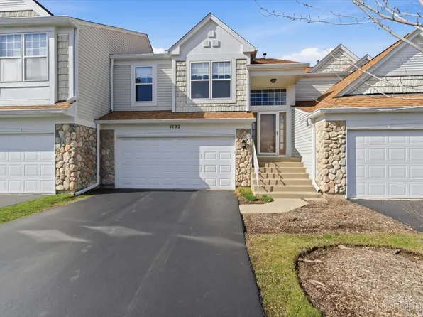 1102 Delta Dr #1102, Elgin, IL 60123