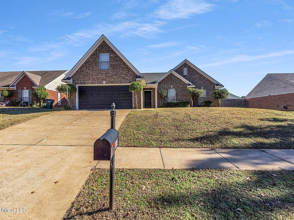 1st image of 8334 Manhatten Dr