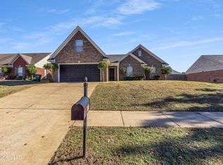 8334 Manhatten Dr, Southaven, MS 38671