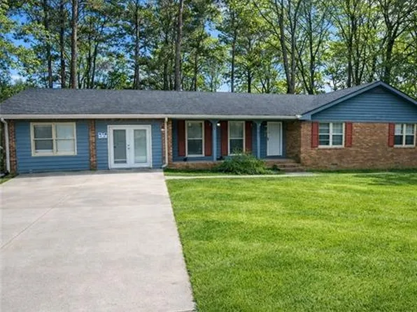 1802 Driftwood Pl, Snellville, GA 30078