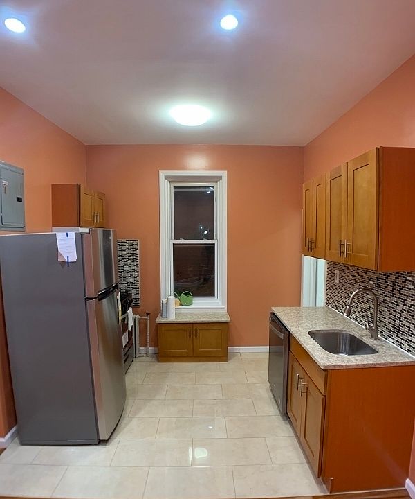 1st image of 14-29 29th Ave #3D