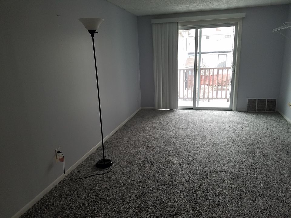 1st image of 770 W Ferry St APT 25A