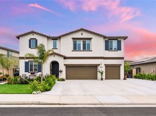 36275 Firelight Cir, Wildomar, CA 92595