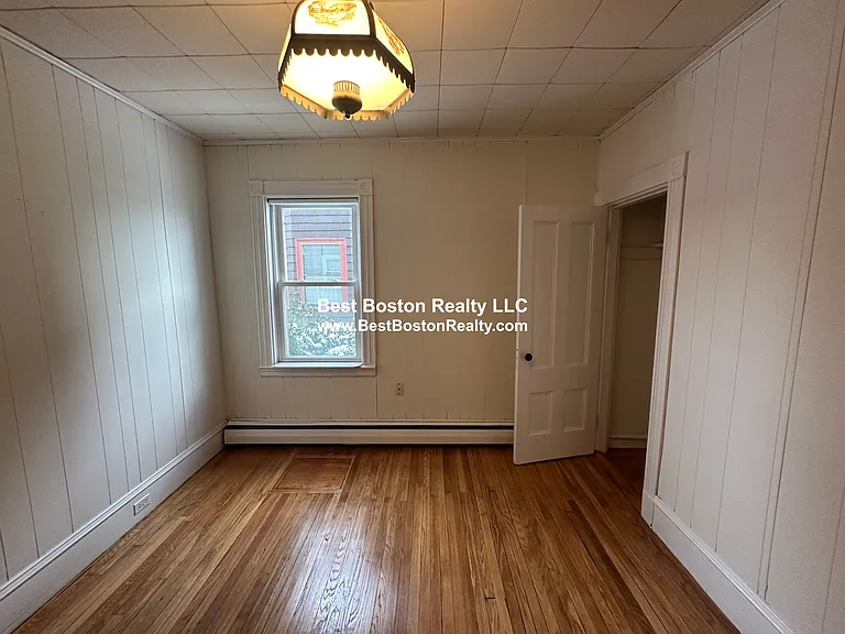 7 Aldie St #1 — Photo 14