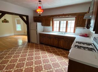 182 Powder House Blvd #2, Somerville, MA 02144