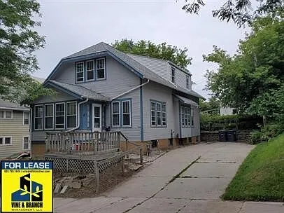 825 S 17th St — Photo 2