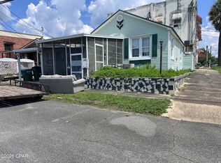 100 J Harvey Ethridge St, Bonifay, FL 32425