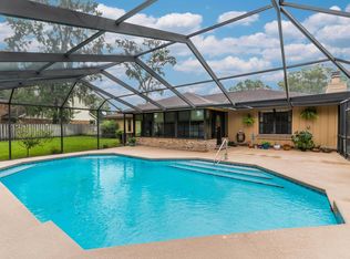 718 Chathal Dr, Orange Park, FL 32073