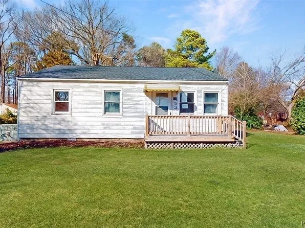 110 Byrd Ln, Yorktown, VA 23693