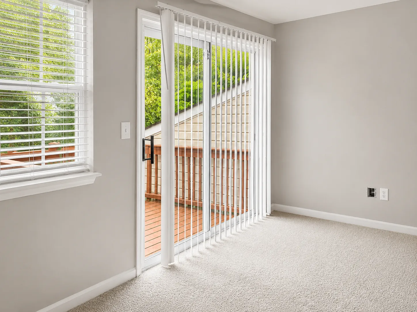 2 bed, 2.5 bath, 1098 sqft, $1,700 — Photo 3