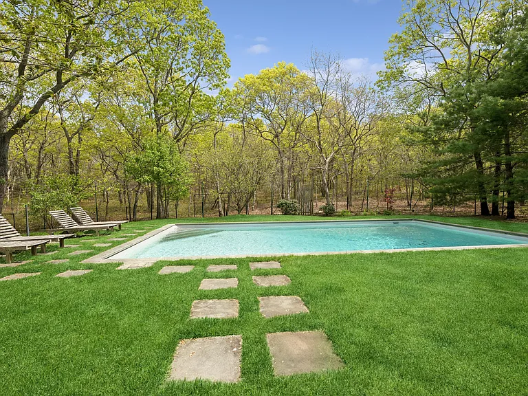 28 Wolf Way — Photo 40