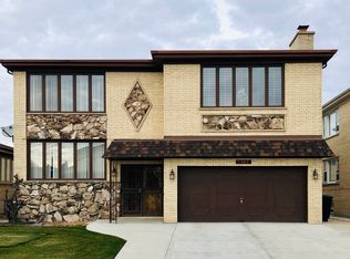 8462 W Castle Island Ave #1, Chicago, IL 60656