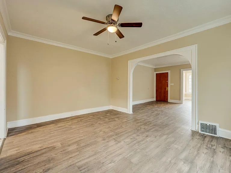 13091 Cedar Rd — Photo 10