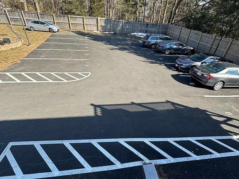 1 Assigned parking space