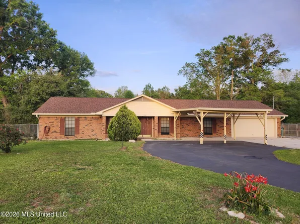 596 Tegarden Rd, Gulfport, MS 39507