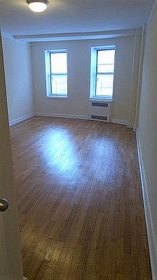 3rd image of 6544 Saunders St #606