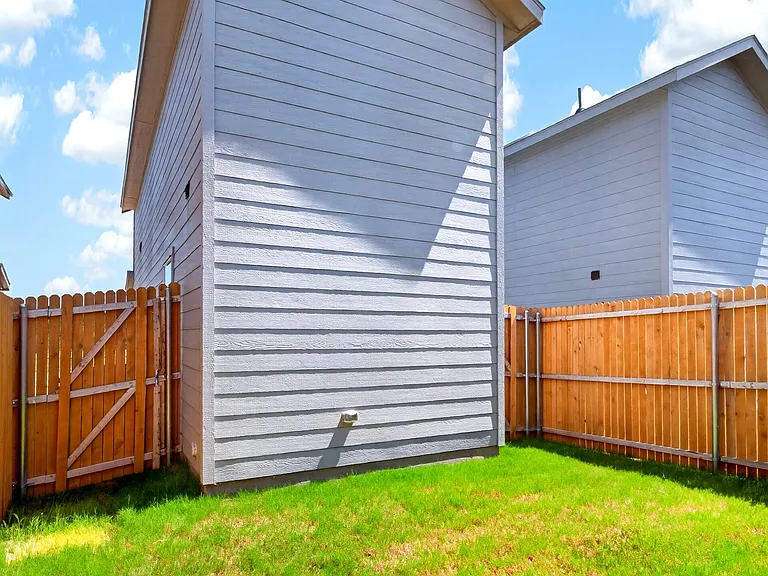 1031 Bishop Creek Dr — Photo 27