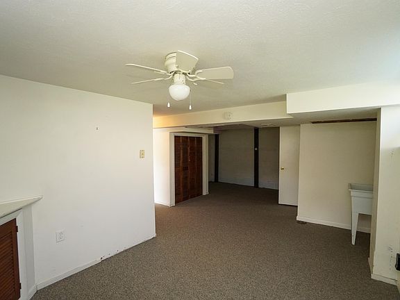 2nd image of 394 Mary St