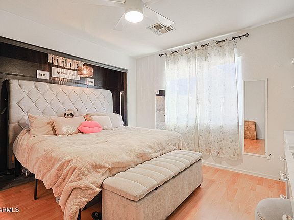 5th image of 11837 W SUNNYSIDE Drive