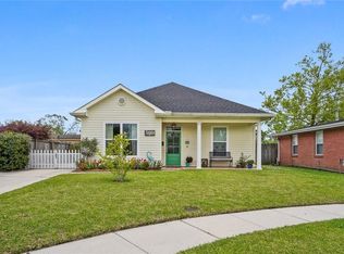 8909 Inez Dr, River Ridge, LA 70123
