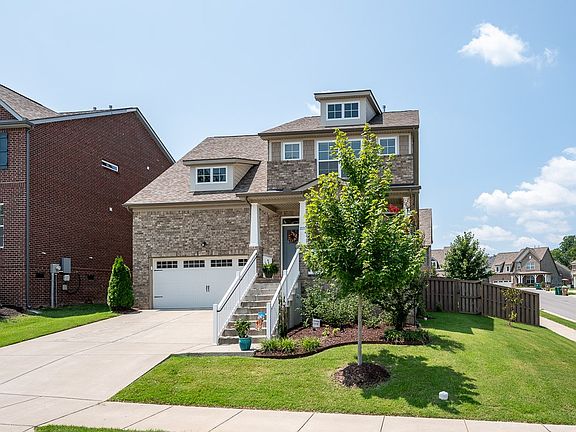 2nd image of 1055 Nave Ct