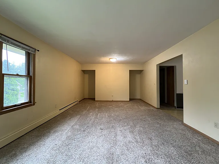 2296 Woodworth St — Photo 10