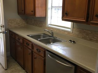 323 Landry St, Sulphur, LA 70663