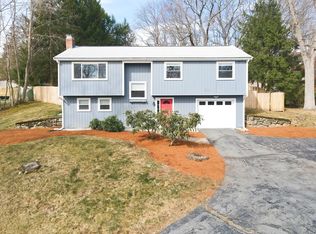 10 Wayside Ln, Ashland, MA 01721