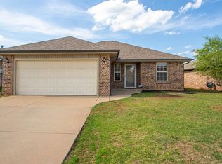827 Monarch Way, Purcell, OK 73080