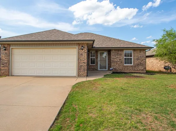 827 Monarch Way, Purcell, OK 73080