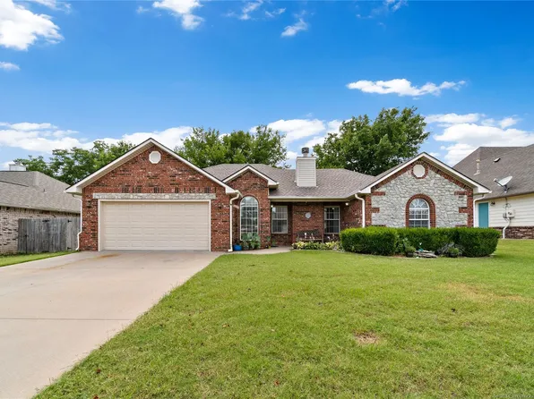 26490 Arrowood Dr, Claremore, OK 74019