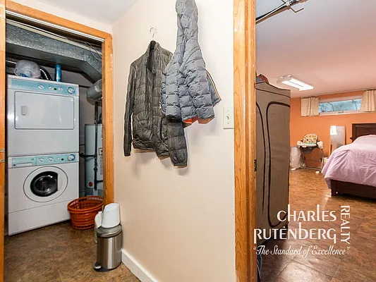 Sold by Charles Rutenberg Realty, Inc. | media 22