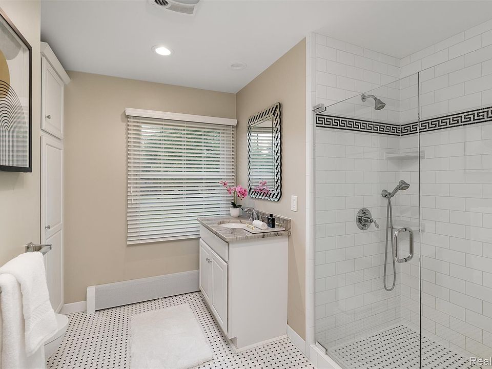 24800 N Cromwell Dr, photo 18