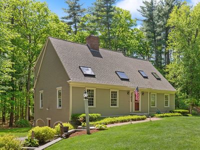 12 Robin Ln, Pepperell, MA, 01463