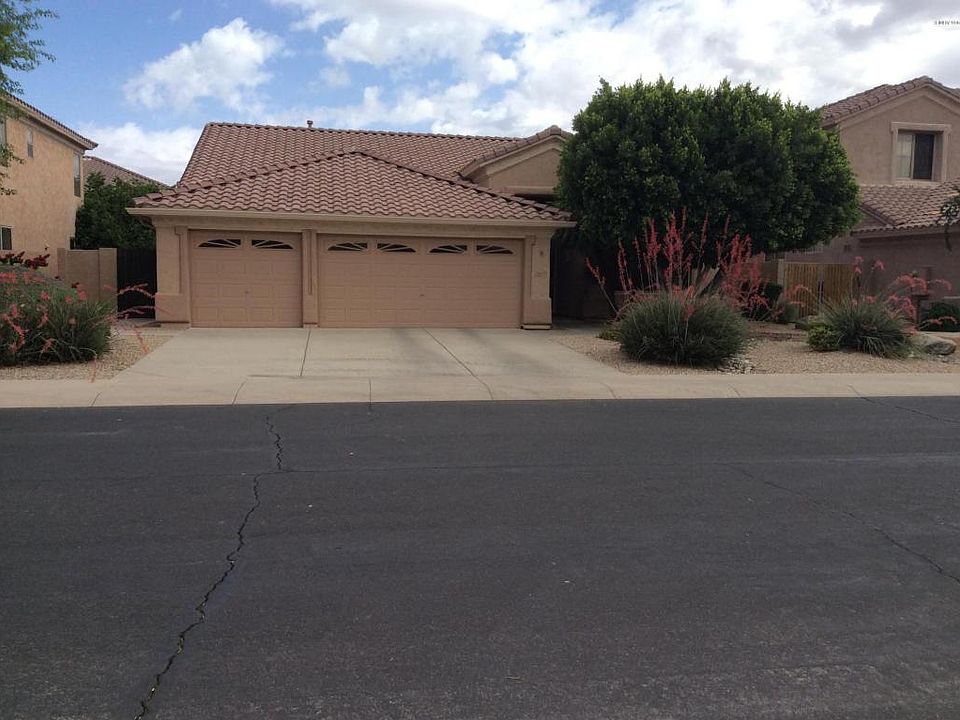 1st image of 494 E Stottler Dr