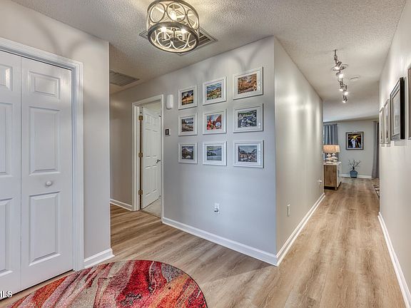 5th image of 1905 Knob Creek Rd APT 6