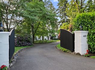 400 SW Edgecliff Rd, Portland, OR 97219